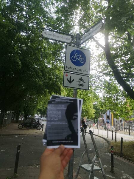 Activisten vernoemen straat in Hannover naar Halim Dener