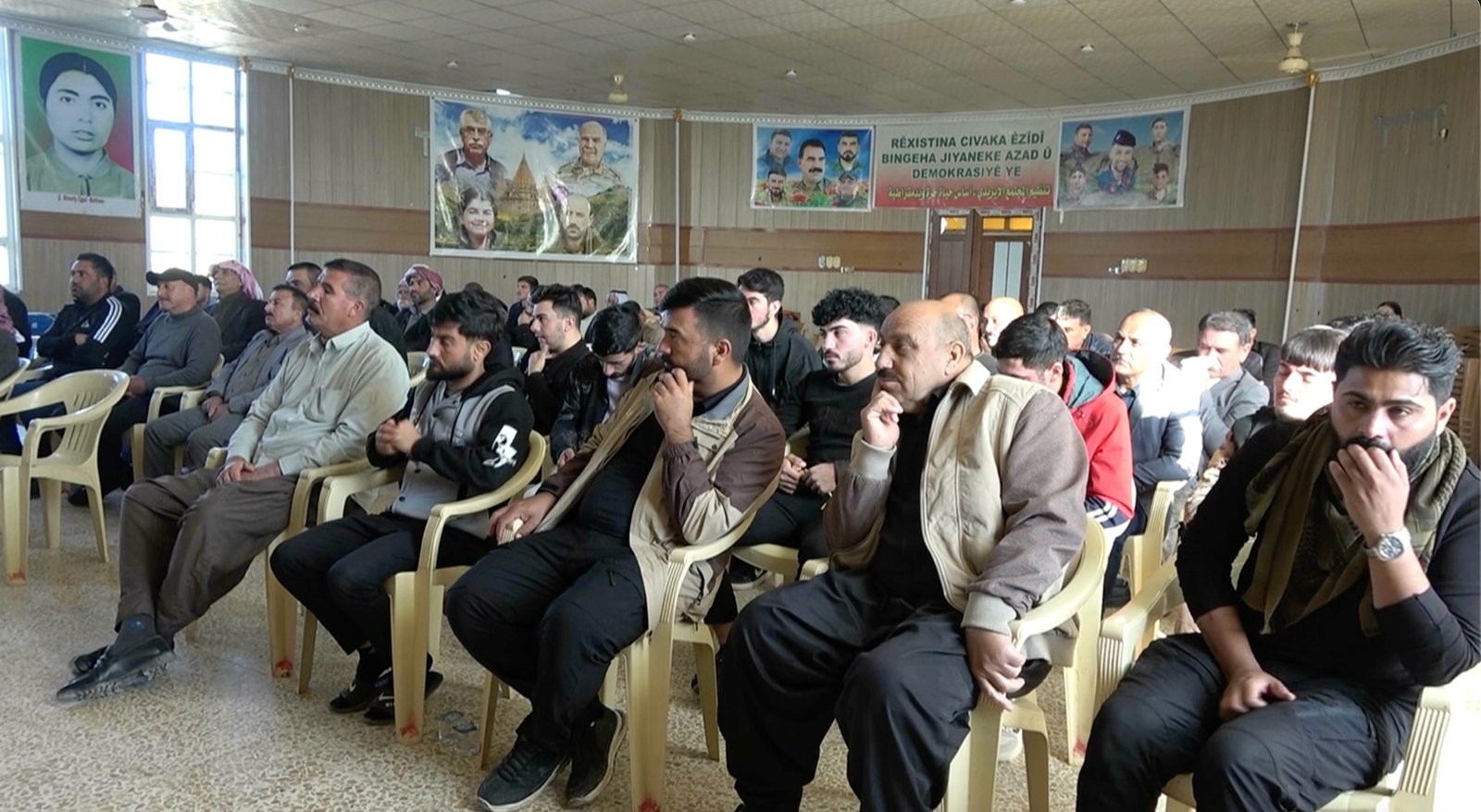 Jineology Academy Shengal organiseert seminar voor mannen ter gelegenheid van 25 november