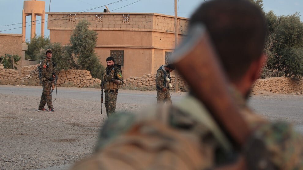 SDF ontkent troepenbewegingen bij Dair Hafir