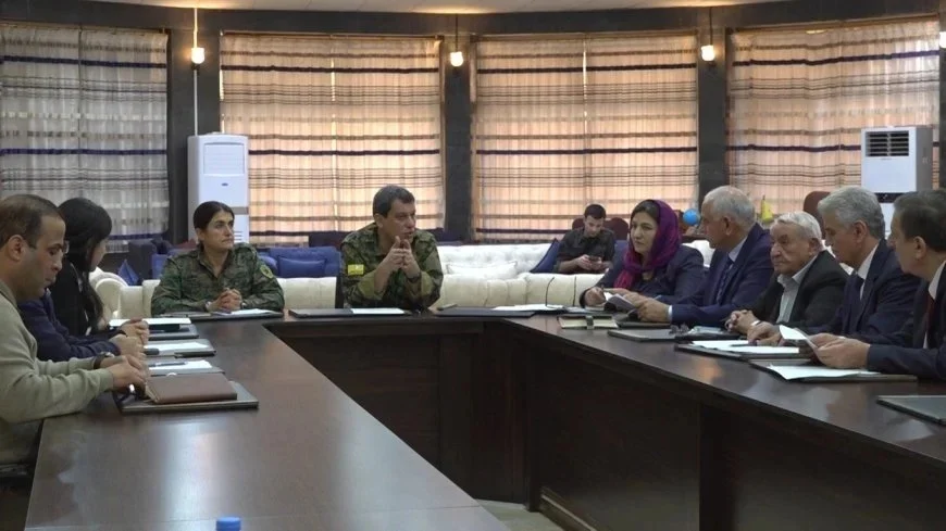 Mazloum Abdi ontmoet delegatie van ENKS-leiding