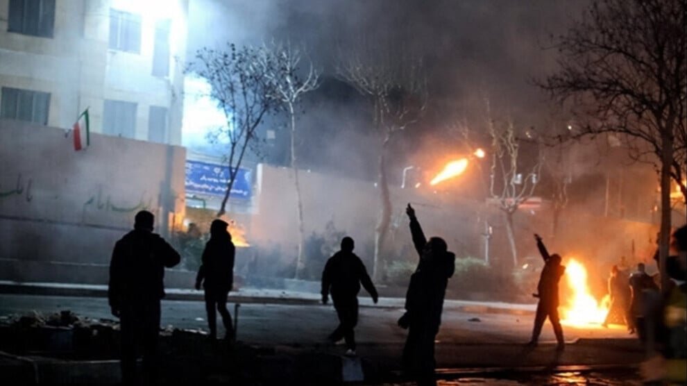 Het geweld in Iran en Rojhilat eist steeds meer slachtoffers: minstens 6000 doden