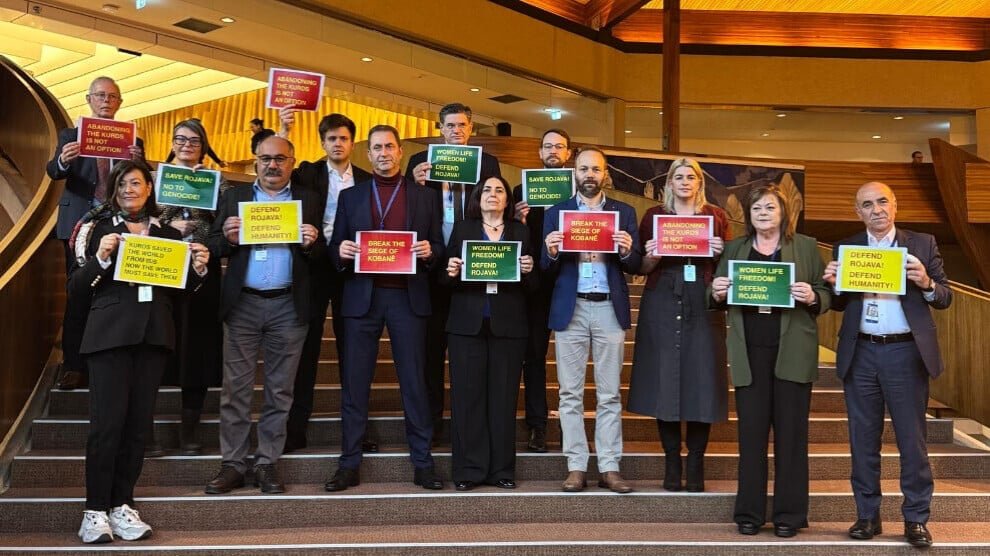 Leden van de PACE betuigen hun solidariteit met Rojava en roepen op tot stopzetting van de aanhoudende aanvallen