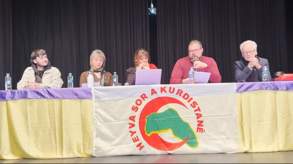 Drie Zwitserse gemeenten organiseren solidariteitsavond voor Rojava