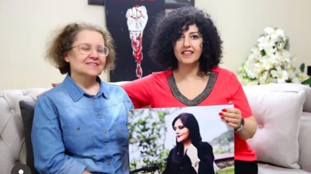 Iraans regime veroordeelt Narges Mohammadi tot 7 jaar en 6 maanden gevangenisstraf