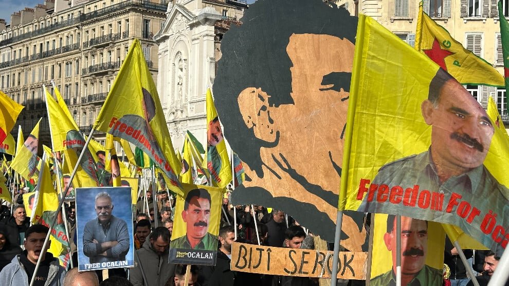 Protesten in heel Europa: Duizenden eisen vrijheid voor Öcalan en erkenning van Rojava