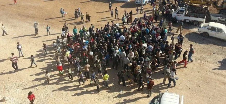 Nieuwe groep families van het kamp al-Hol arriveert op het platteland van Aleppo