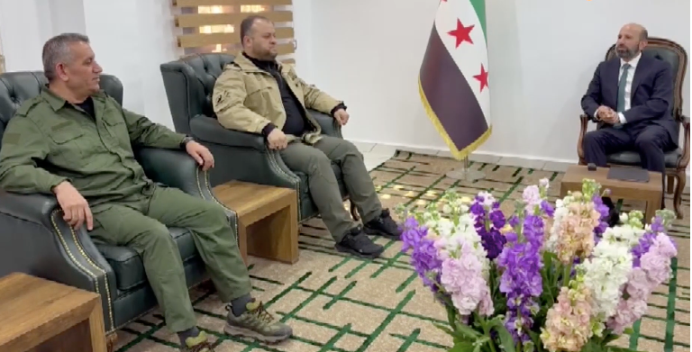 Gezamenlijke commissie opgericht om veilige terugkeer van Koerden naar hun huizen in Raqqa te waarborgen