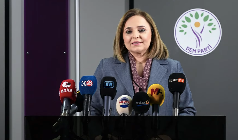 Aysegul Doğan: Er moeten voorwaarden worden gecreëerd voor Öcalan