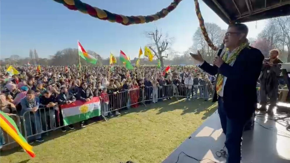 Newroz werd in Den Haag met veel enthousiasme gevierd