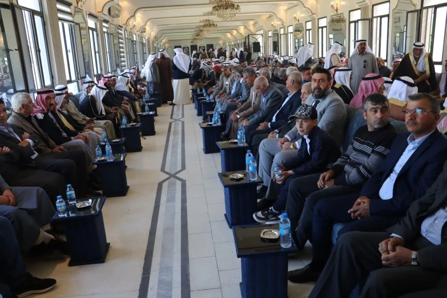 Koerdische, Arabische en Syrische clans komen bijeen om de gelederen te verenigen