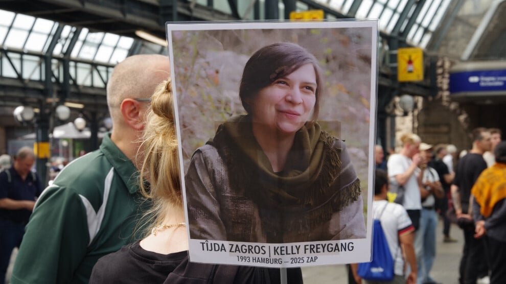 Een jaar zonder Kelly Freygang – Tîjda Zagros