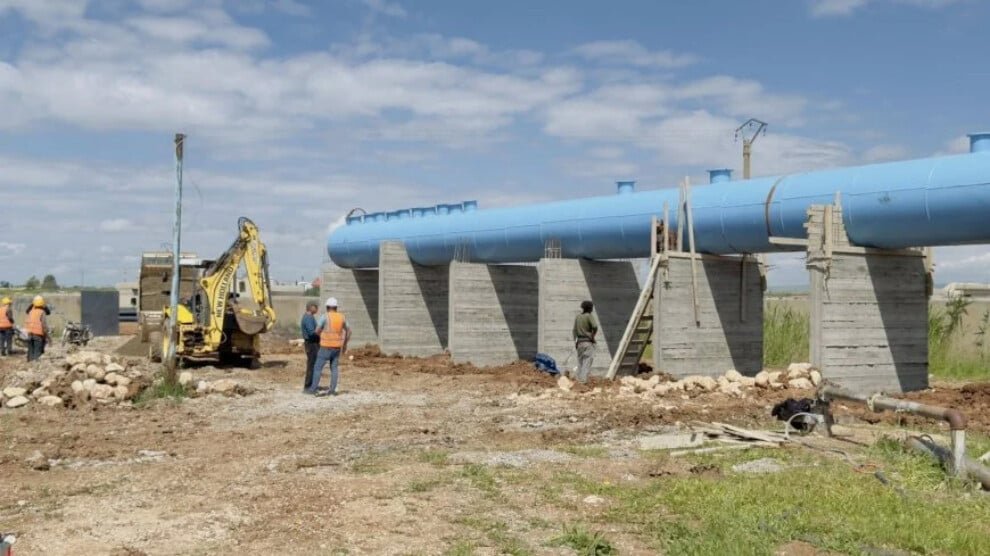 Nieuwe watertanks in Qamişlo moeten de watervoorziening stabiliseren