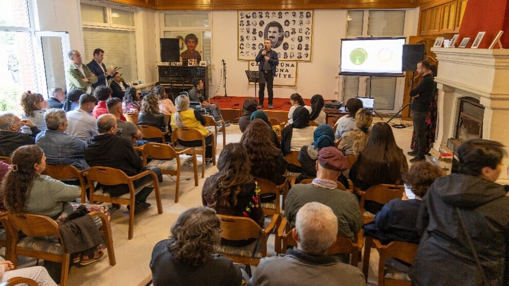 Cultuurhuis Med geopend in België