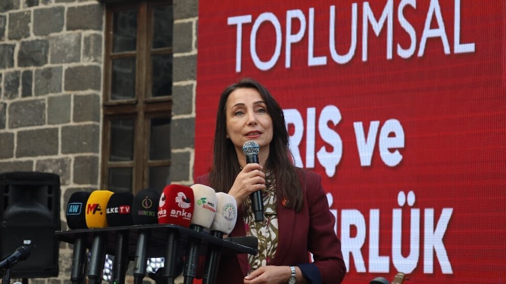 Forum voor Sociale Vrede en Vrijheid: Onderneem stappen met betrekking tot de status van Öcalan