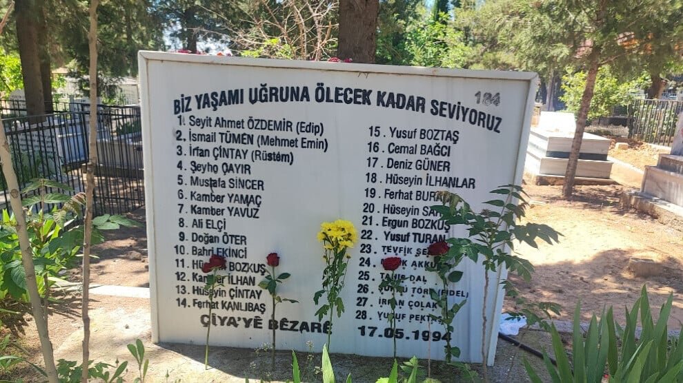 Herdenking van 28 Koerden die 32 jaar geleden op de berg Bêzar in Adıyaman gedood werden