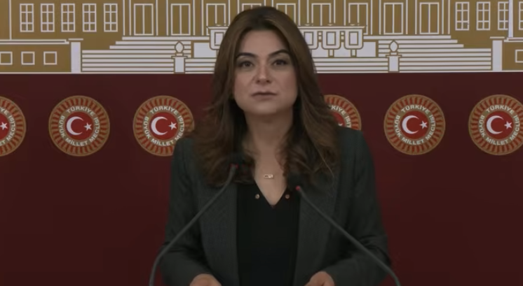 Koçyiğit eist een wettelijk kader voor de „tweede fase“ van het proces