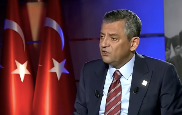 Özgür Özel: De CHP is in feite buiten werking gesteld