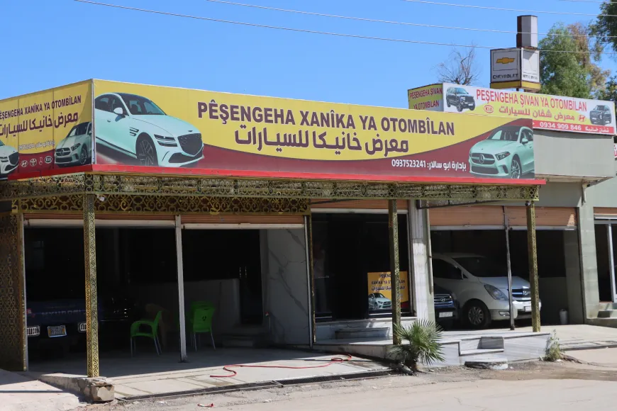 Qamishlo reageert op het beleid van culturele assimilatie met taalkundige diversiteit