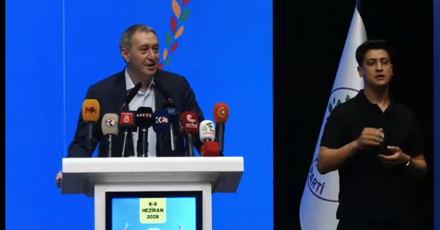 Conferentie van de DEM-partij over lokaal bestuur in Amed roept op tot juridische en democratische hervormingen
