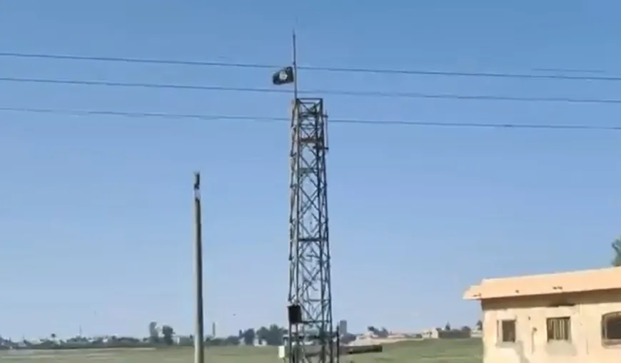 ISIS-vlag gehesen, pro-ISIS-leuzen opgedoken in al-Zubari in Deir ez-Zor