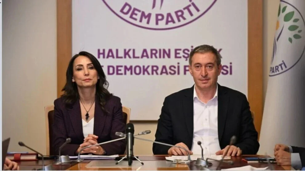 Medevoorzitters DEM-partij reageren op de actie tegen de gemeente Çankaya