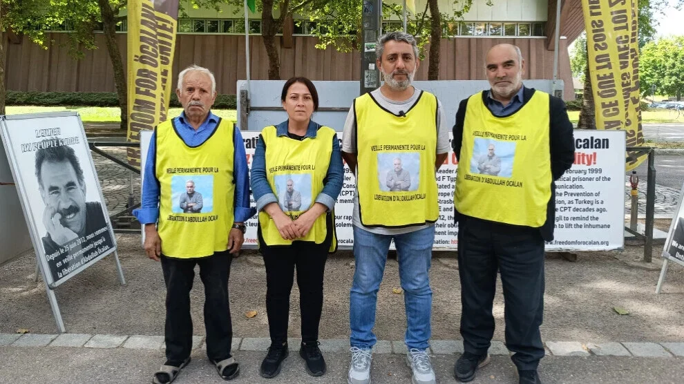 'Vrijheid voor Öcalan-wake' in Straatsburg, inmiddels in de 734e week