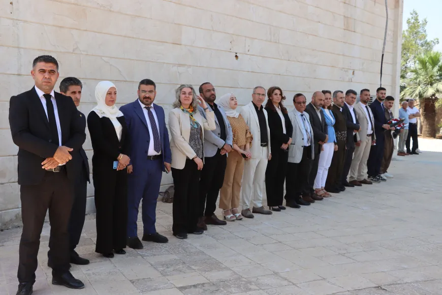 Bijeenkomst tussen het bestuur van de Universiteit van Rojava en het Ministerie van Hoger Onderwijs is afgerond