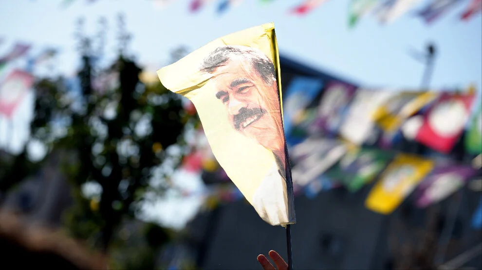 Öcalan: „Een tocht van duizend kilometer begint met één enkele stap“
