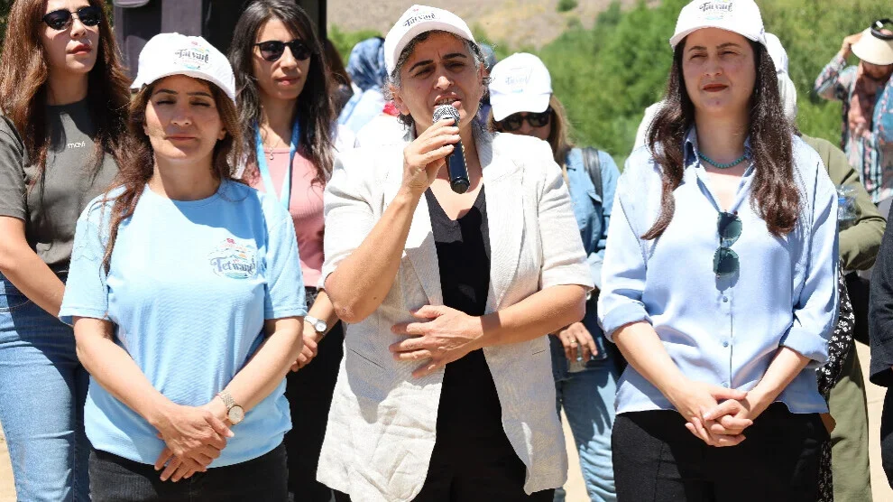 Sebahat Tuncel: Samen zullen we een democratisch leven opbouwen