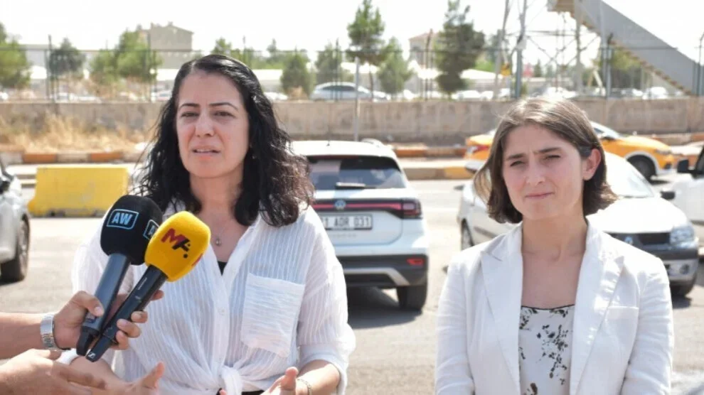 DEM-partij en TJA: De jongeren die in Amed worden vastgehouden, moeten worden vrijgelaten