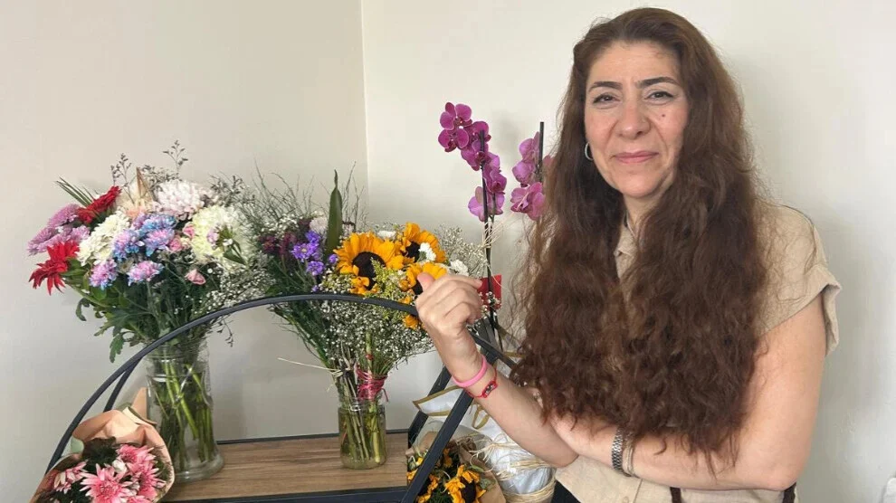 Sona Mengütay na 31 jaar vrijgelaten