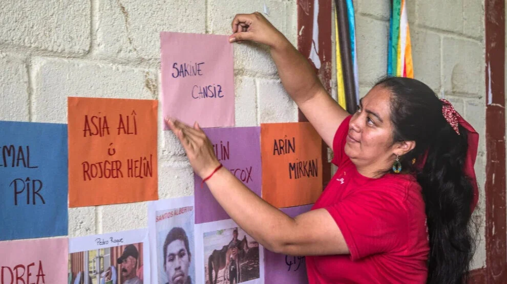 Delegatie van de Koerdische vrouwenbeweging bezoekt COPINH in Honduras