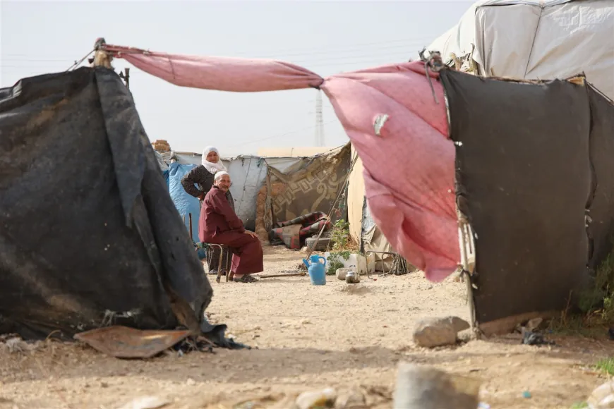 Ontheemde inwoners van Serê Kaniyê dringen aan op een snellere terugkeer nu de winter nadert