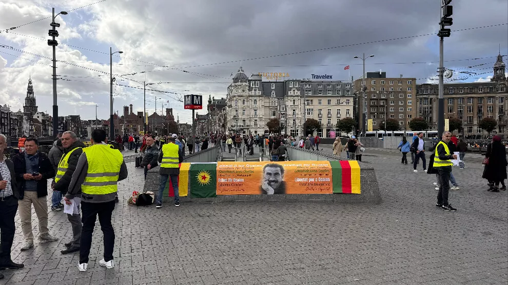 Demonstratie in Amsterdam voor de vrijheid van Abdullah Öcalan